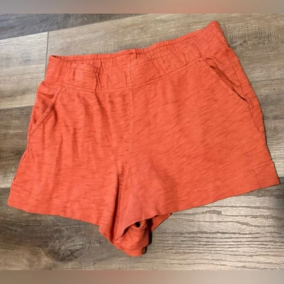 Universal Thread Women's Rust Athletic Shorts - Picture 1 of 3